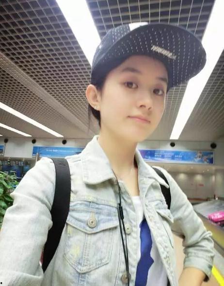 吃瓜偶遇jk,揭秘JK校园时尚的魅力瞬间