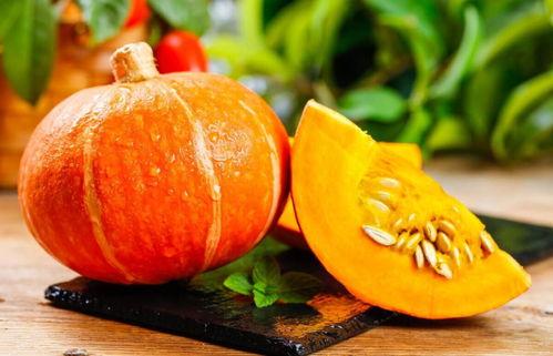 秋秋吃瓜晶核,揭秘神秘美食背后的故事