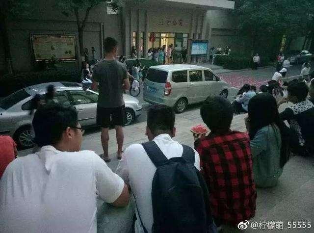 大学专业吃瓜群众,吃瓜群众眼中的专业风云录