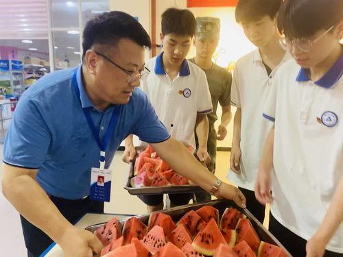 温州技师学院吃瓜,揭秘校园里的“吃瓜”趣事