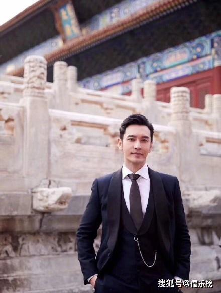 黄晓明全部吃瓜视频,瓜田里的“吃瓜群众”